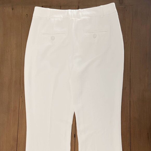 RW&Co Chic Modern Flare - White - US 6 - Picture 10 of 10